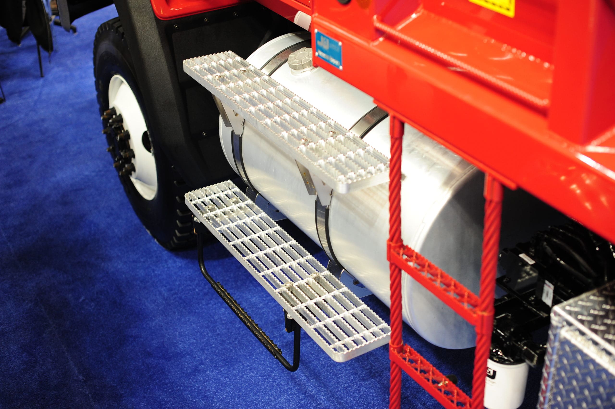 fuel-tank-step-19