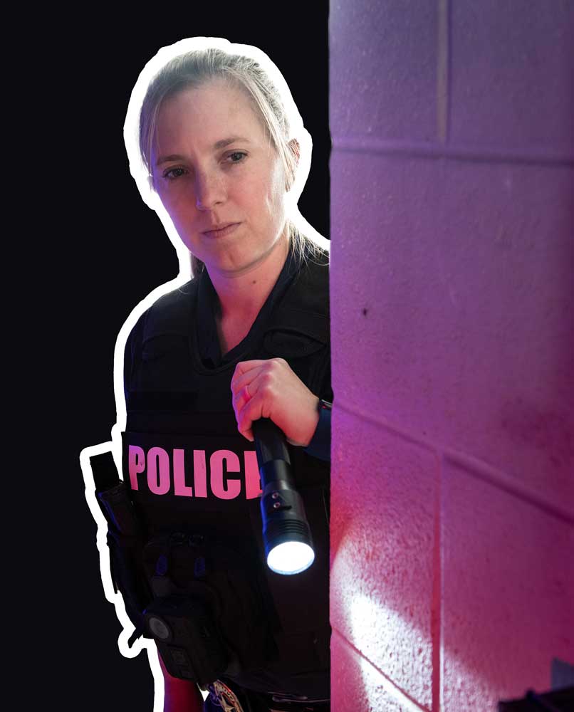 Police-officer-law-enforcement-3